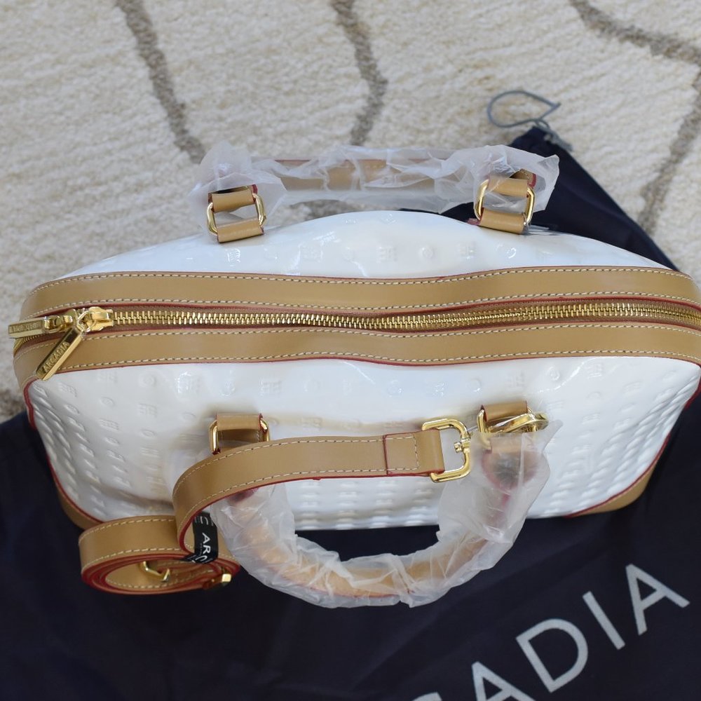 NEW! Arcadia dome satchel crossbody White Bag - Picture 13 of 16